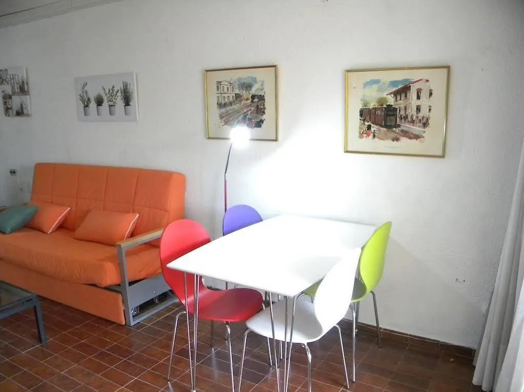Apartamentos Alboran-Arysal Salou 0*,  España