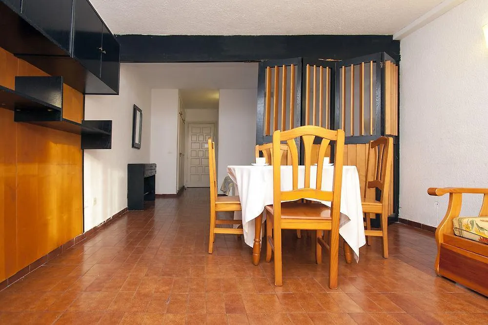 Apartamentos Alboran-Arysal Salou Lejlighed